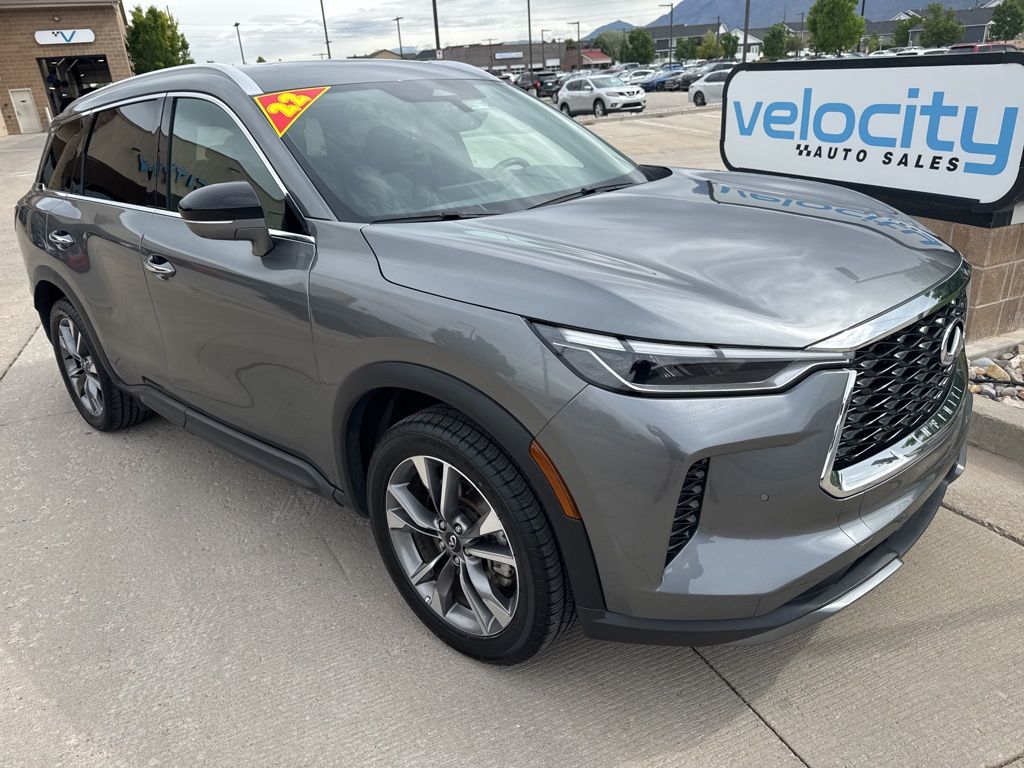2022 INFINITI QX60 Luxe AWD