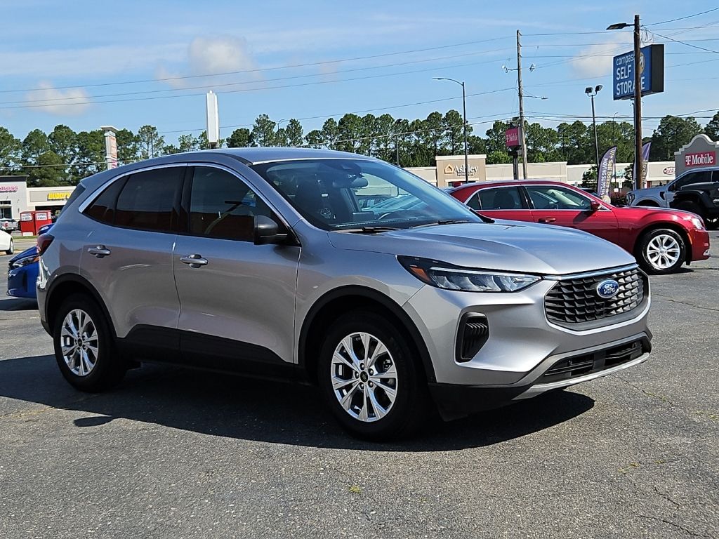2024 Ford Escape Active FWD's photo