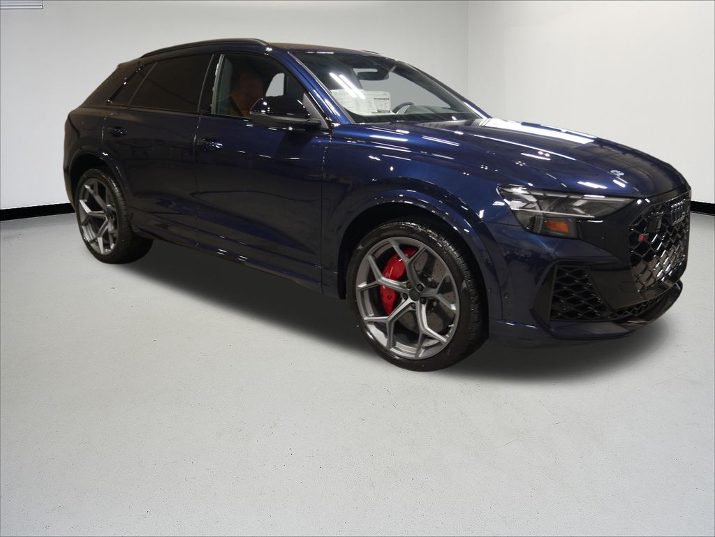 Thumbnail: 2026 Audi RS Q8 - 7