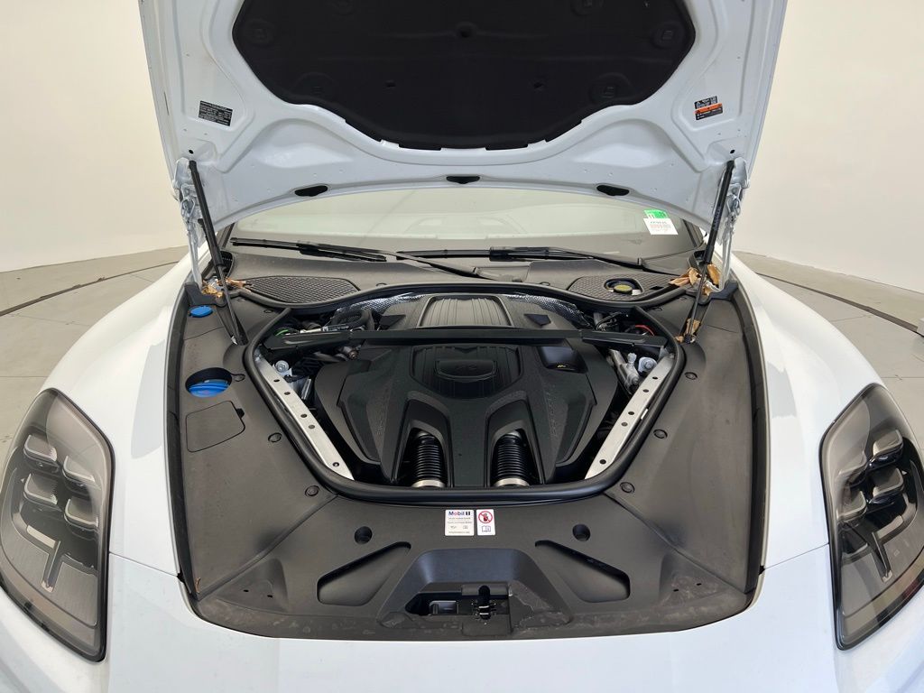 Thumbnail: 2024 Porsche Panamera - 26