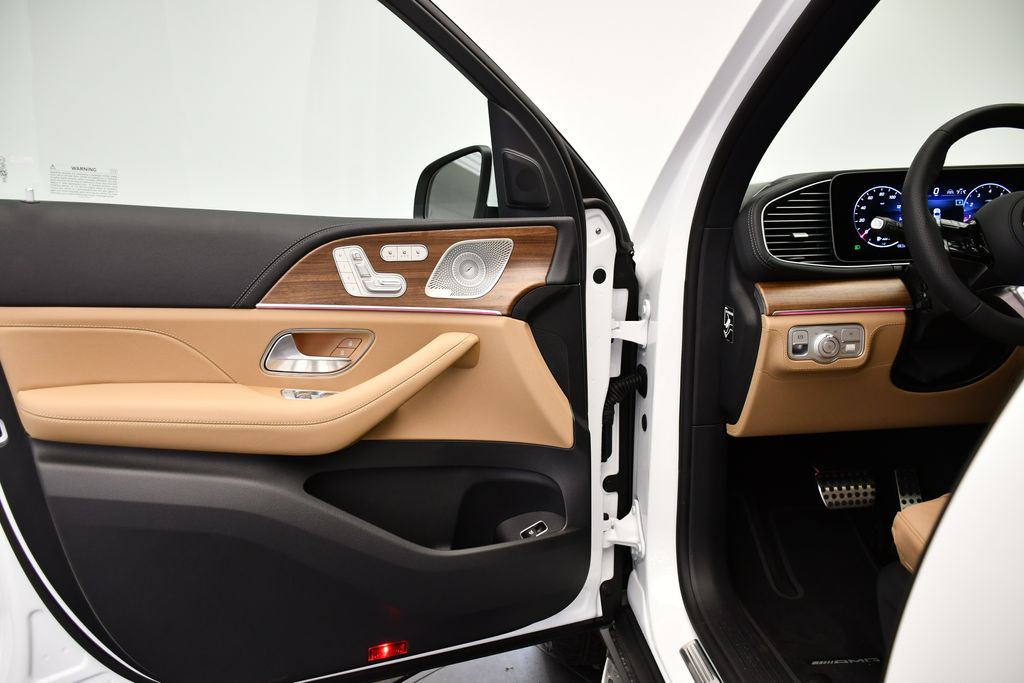 Thumbnail: 2026 Mercedes-Benz GLS - 32