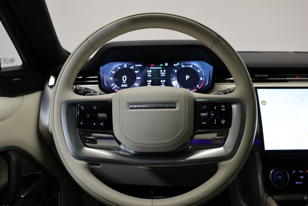 Thumbnail: 2023 Land Rover Range Rover - 17
