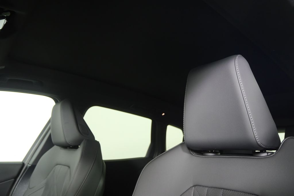 Thumbnail: 2026 BMW X3 - 11