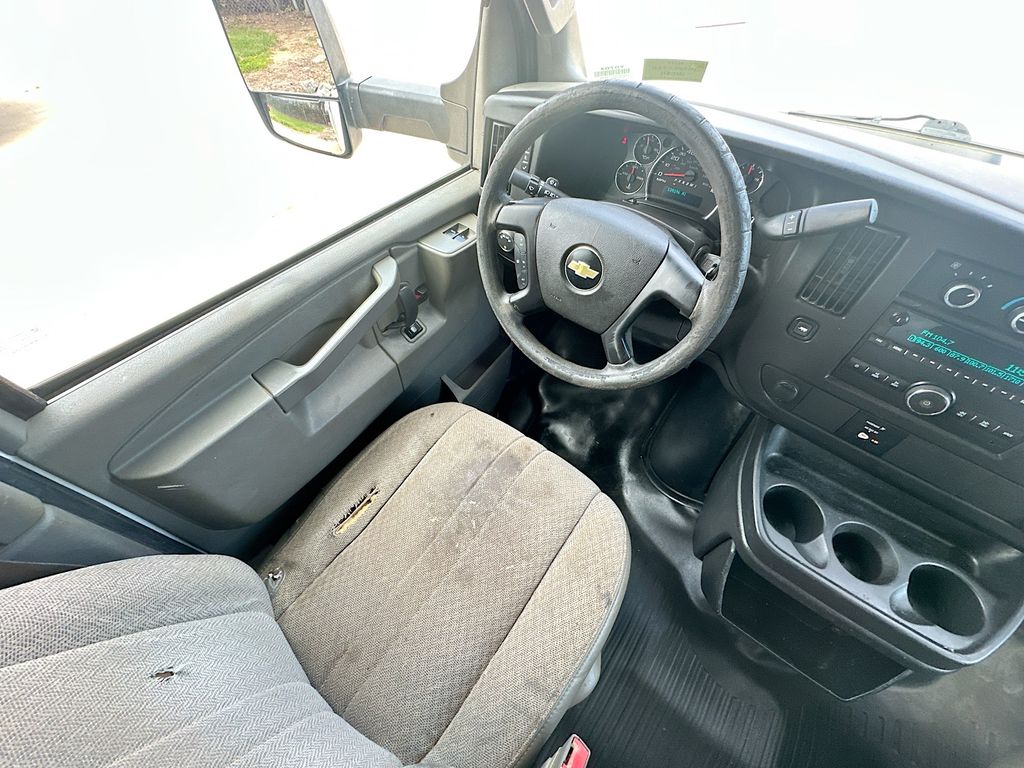 Used 2016 White Chevrolet Work Van image 8