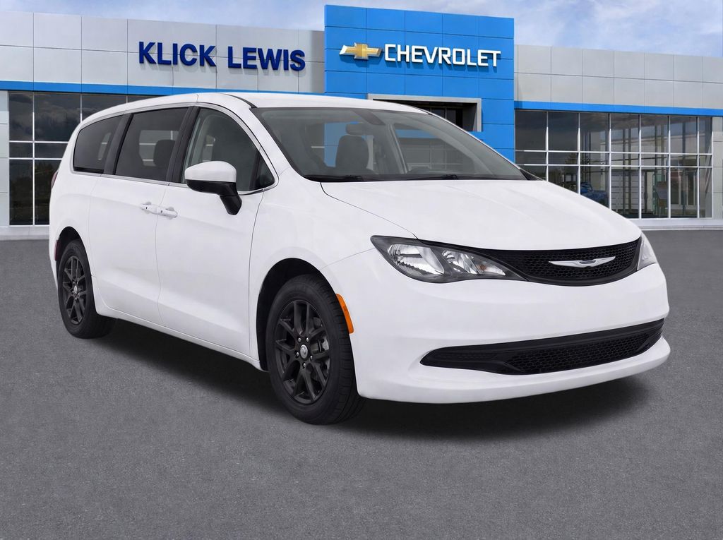 2022 Chrysler Voyager LX White at Phil Fitts Ford