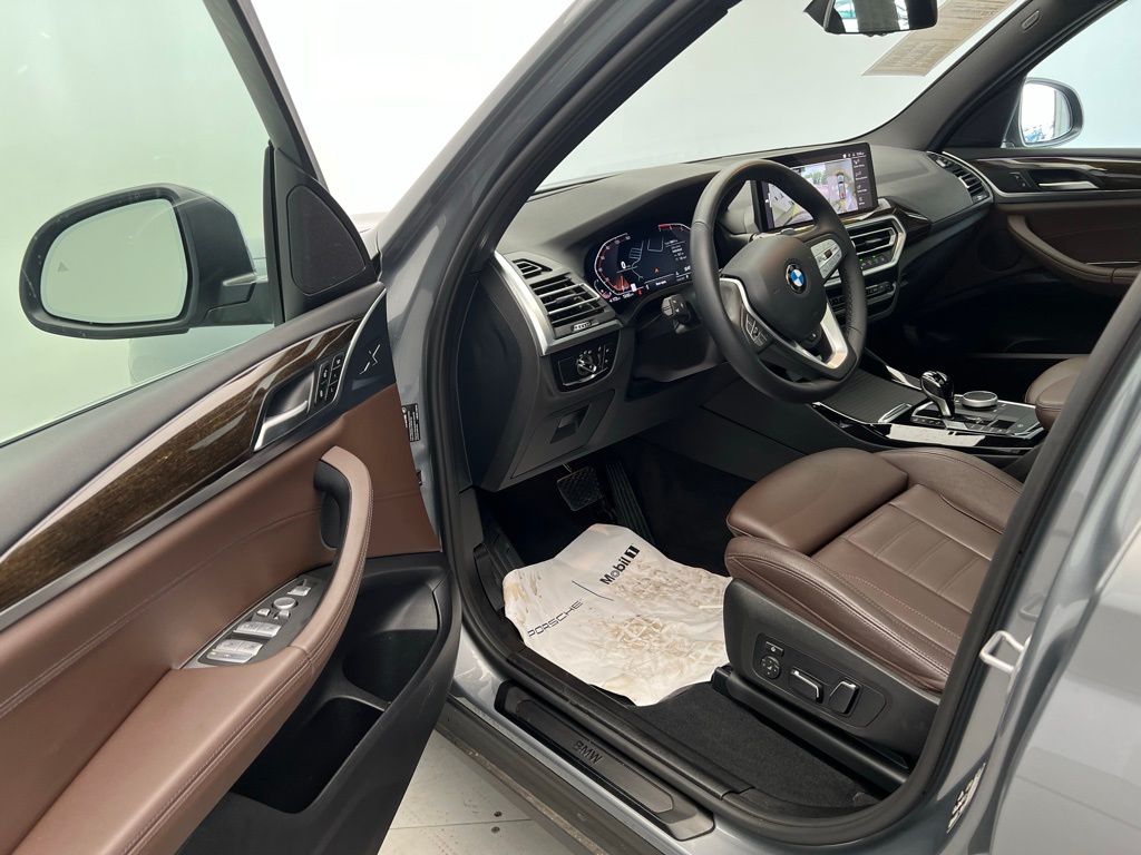 Thumbnail: 2024 BMW X3 - 22