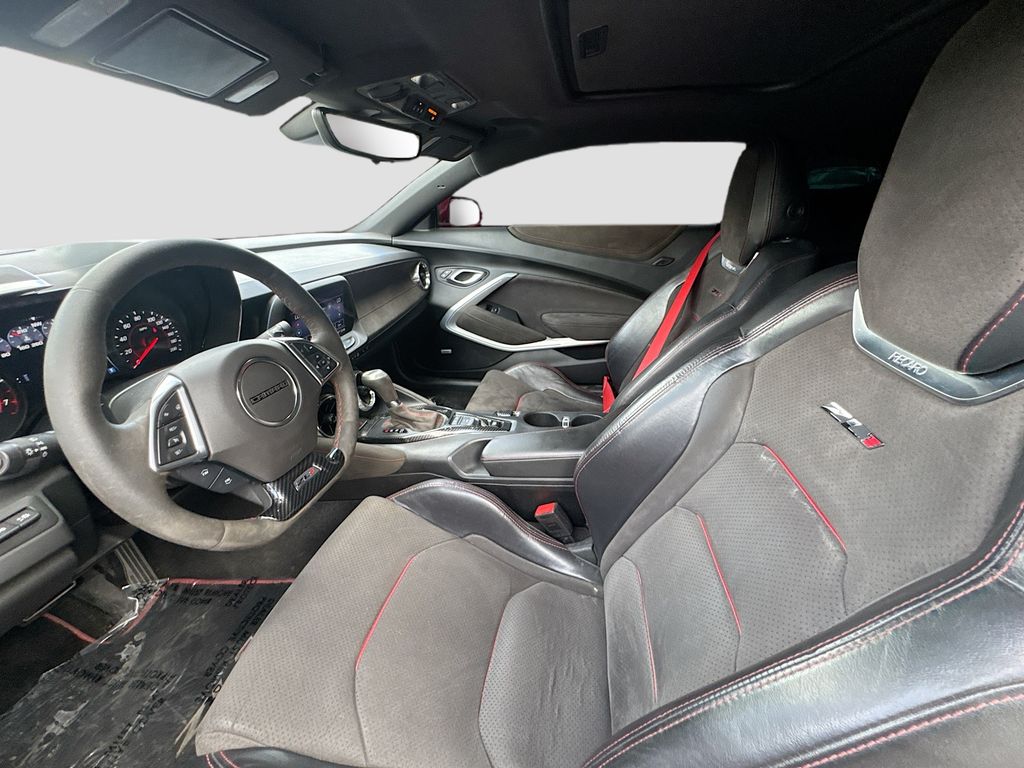 Used 2019 Red Chevrolet ZL1 image 21
