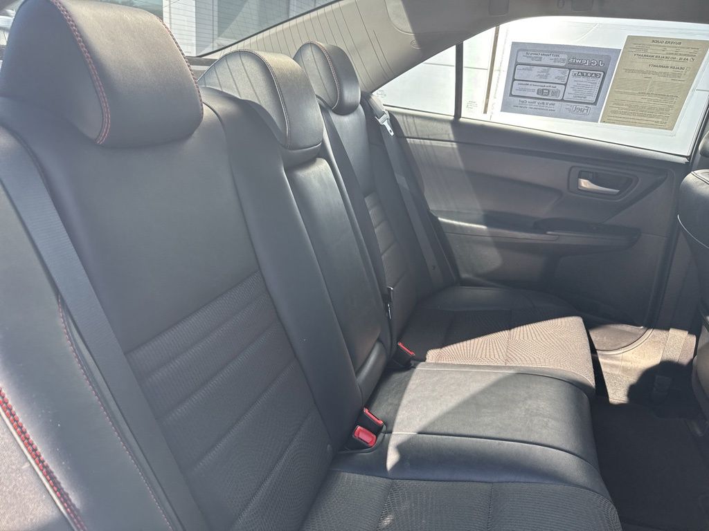 2017 Toyota Camry LE