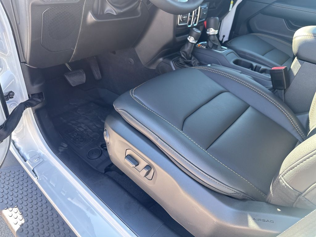 New Car 2025 Jeep Wrangler  Sahara For Sale Under $60,000 In Austin, Texas