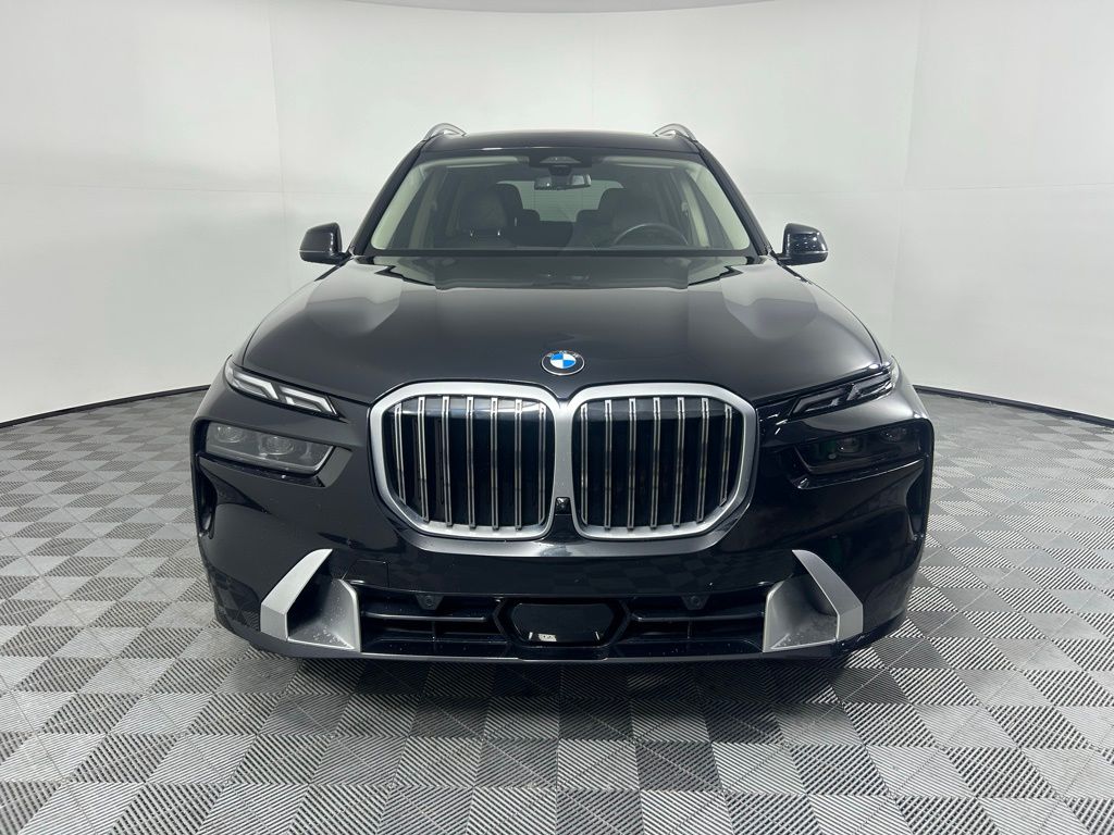 Thumbnail: 2024 BMW X7 - 2