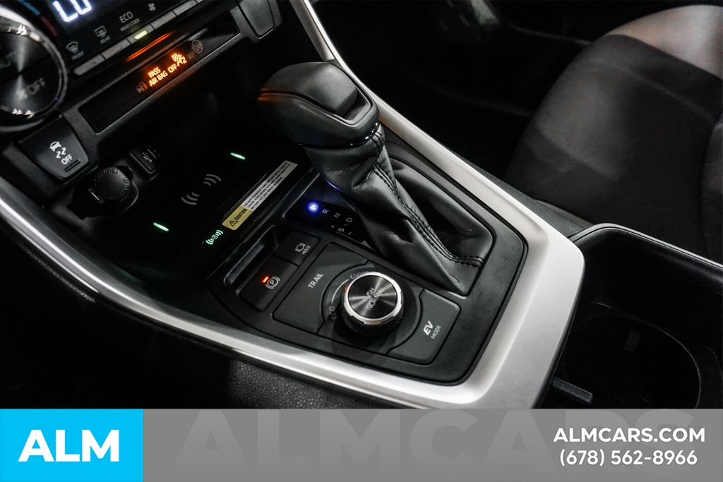 Used 2025 Black Toyota XLE image 40