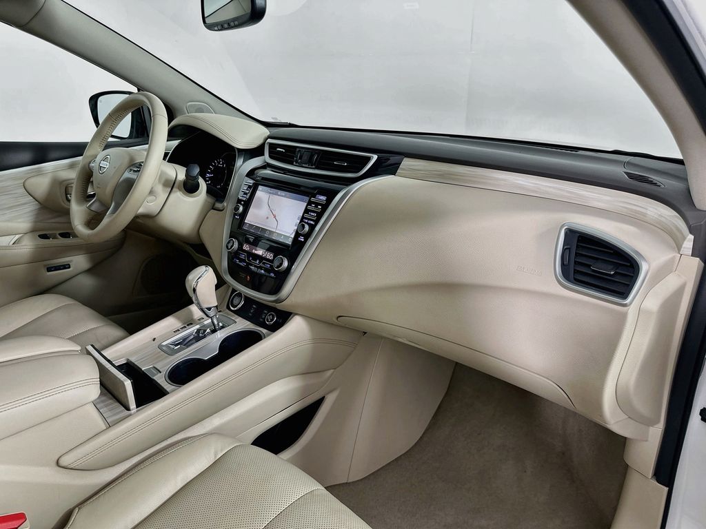 Thumbnail: 2015 Nissan Murano - 29