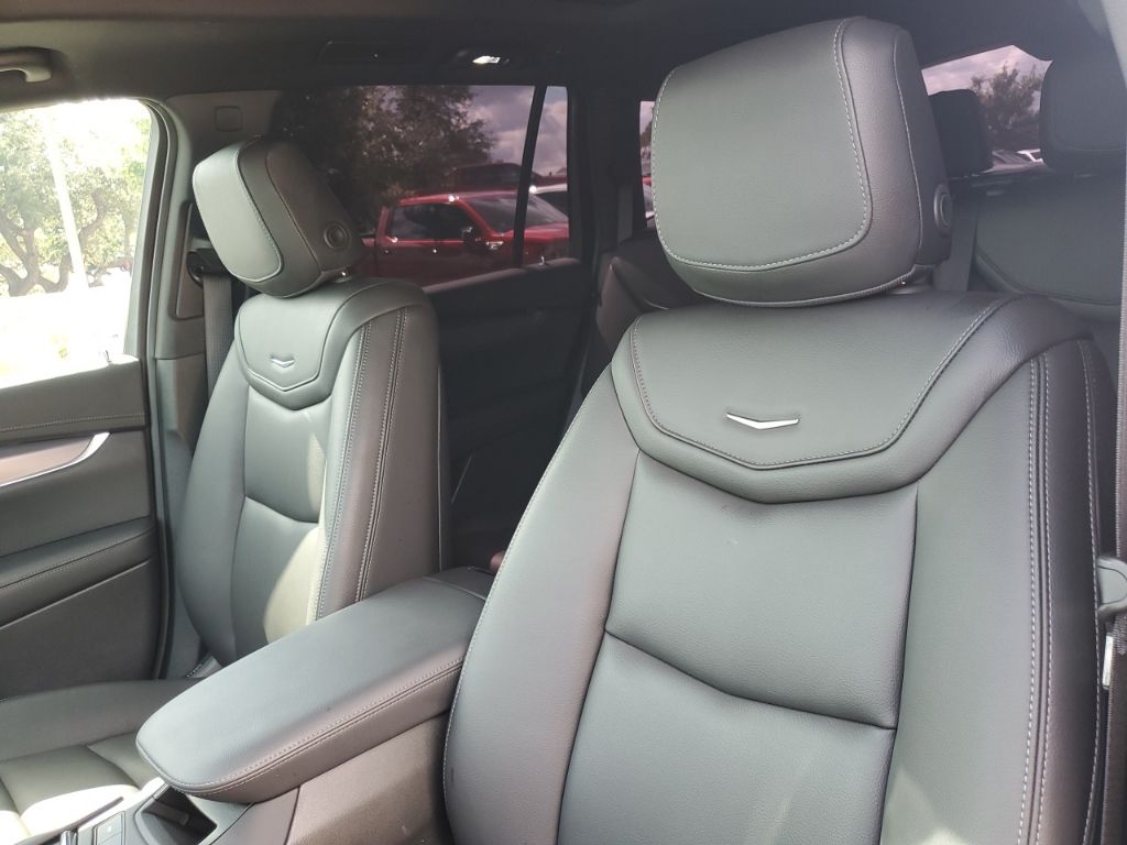 Used Car 2025 Cadillac Xt6  Luxury For Sale Under $50,000 In Austin, Texas