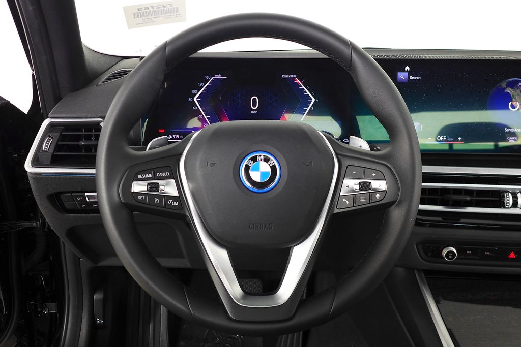 Thumbnail: 2023 BMW 3 Series - 27