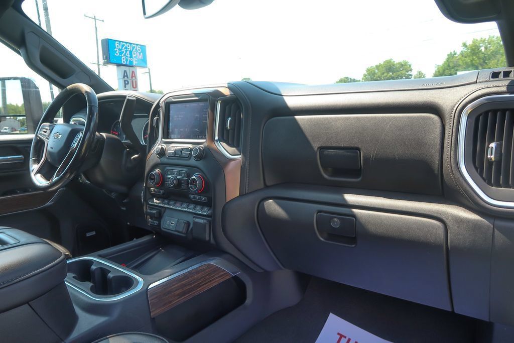 2022 Chevrolet Silverado 3500HD High Country