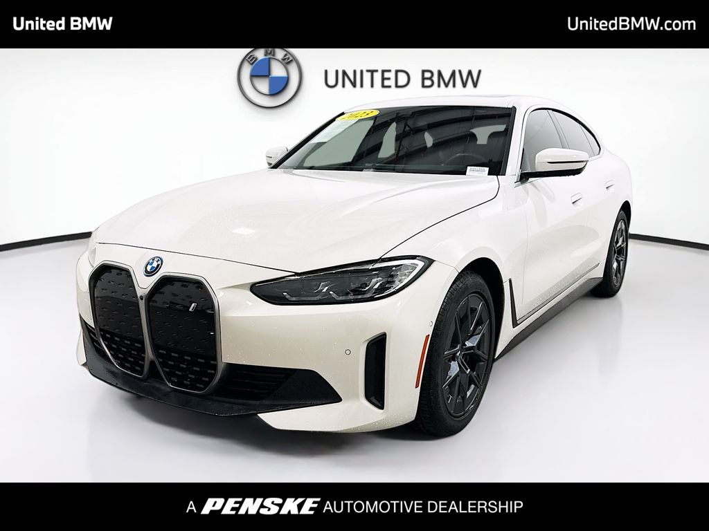 Thumbnail: 2023 BMW i4 - 1