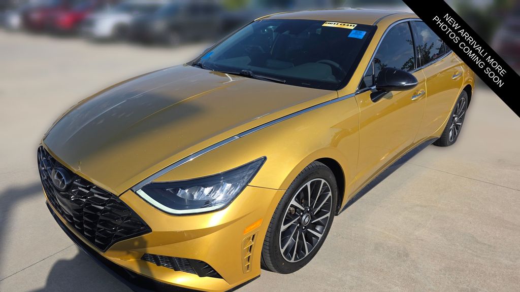 Glowing Yellow 2020 Hyundai Sonata Sedan Front-Wheel Drive 8-Speed Automatic Overdrive