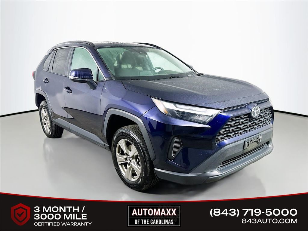 2024 Toyota RAV4 XLE FWD