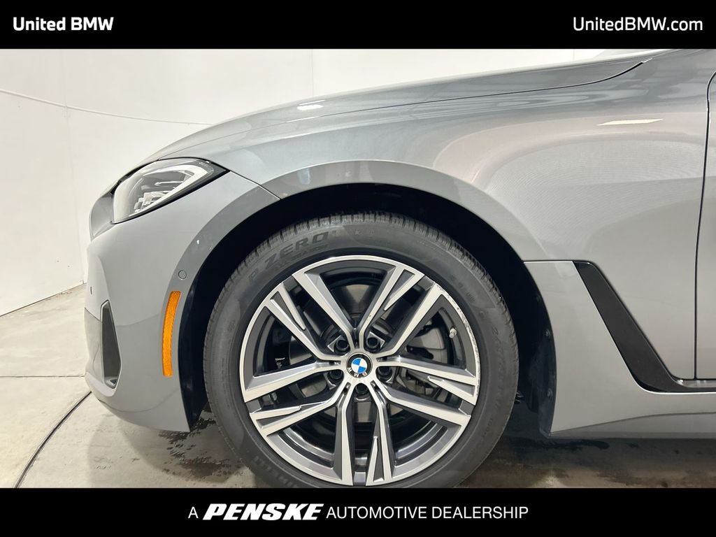 Thumbnail: 2024 BMW 4 Series - 10