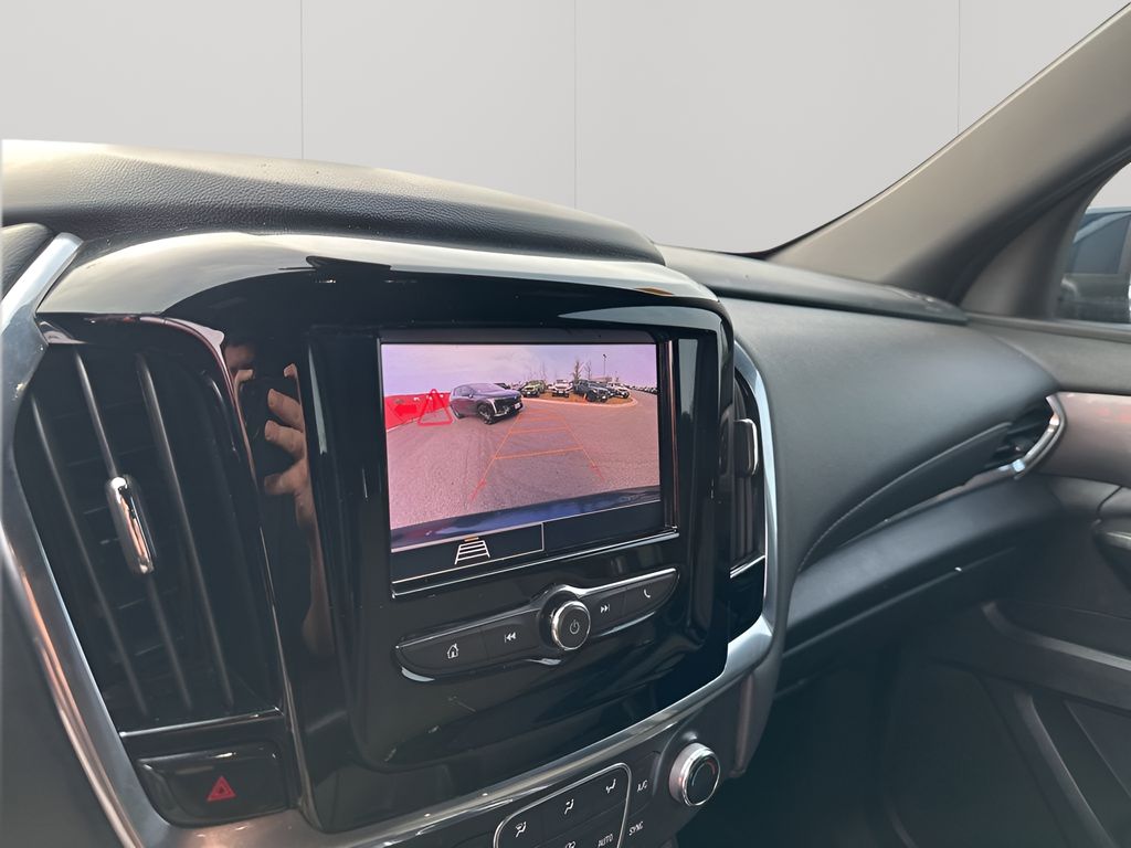 Used Car 2023 Chevrolet Traverse  Lt For Sale Under $25,000 In Austin, Texas