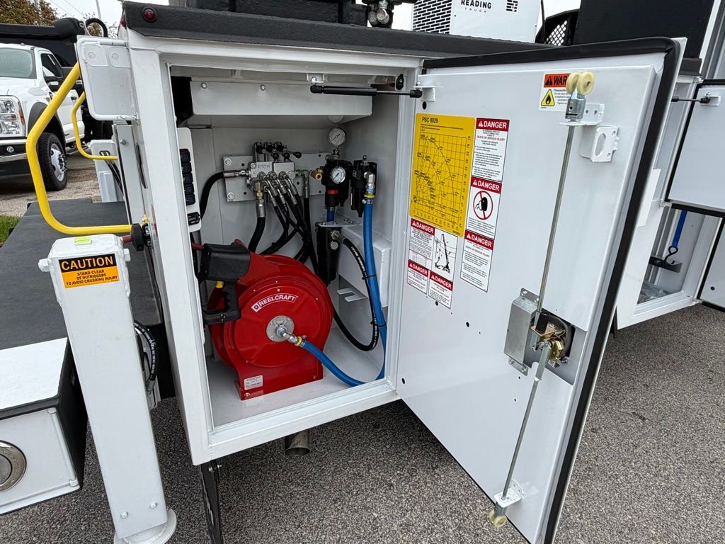 New 2026 White Ford XL image 9