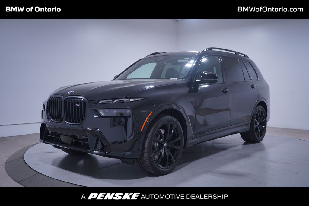 2025 BMW X7 M60i Hero Image
