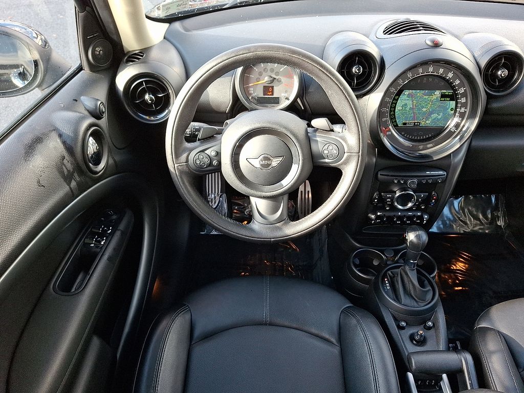 Thumbnail: 2016 MINI Cooper Countryman - 11