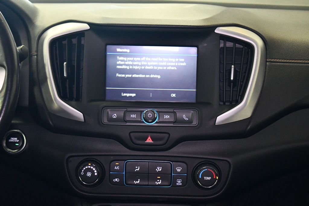 Thumbnail: 2020 GMC Terrain - 17