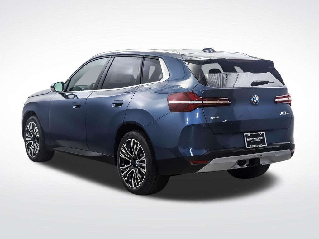 Thumbnail: 2026 BMW X3 - 3