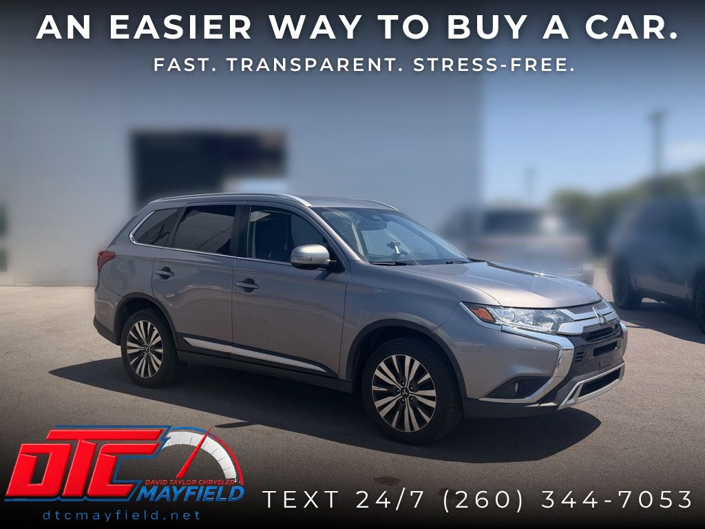 Black 2020 Mitsubishi Outlander SUV / Crossover Continuously Variable Transmission
