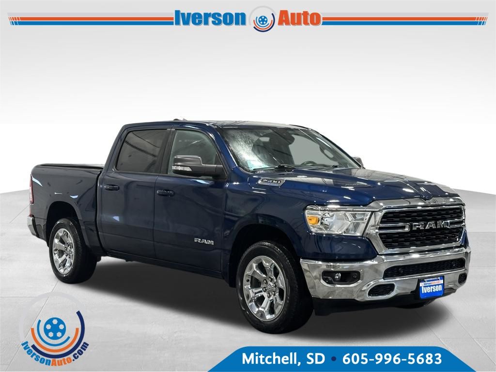 Patriot Blue Pearlcoat 2022 RAM 1500 Big Horn Crew Cab 4WD Pickup Truck Four-Wheel Drive 8-Speed Automatic
