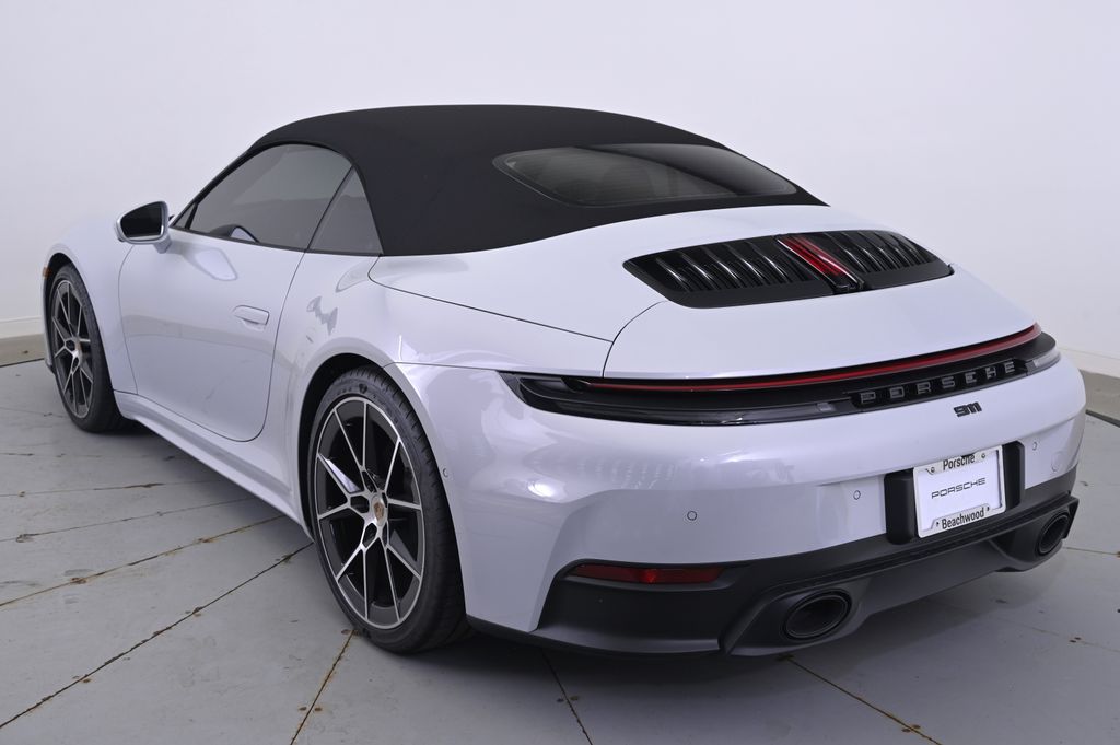 Thumbnail: 2025 Porsche 911 - 13
