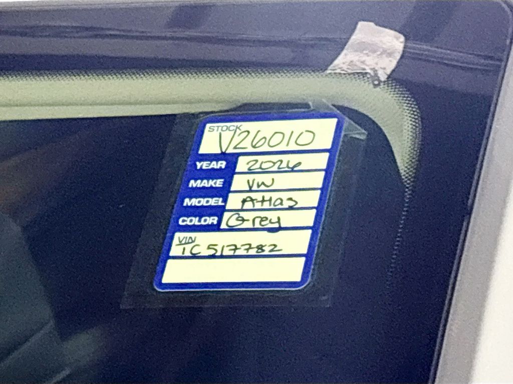 2026 Volkswagen Atlas 2.0T SE w/Technology