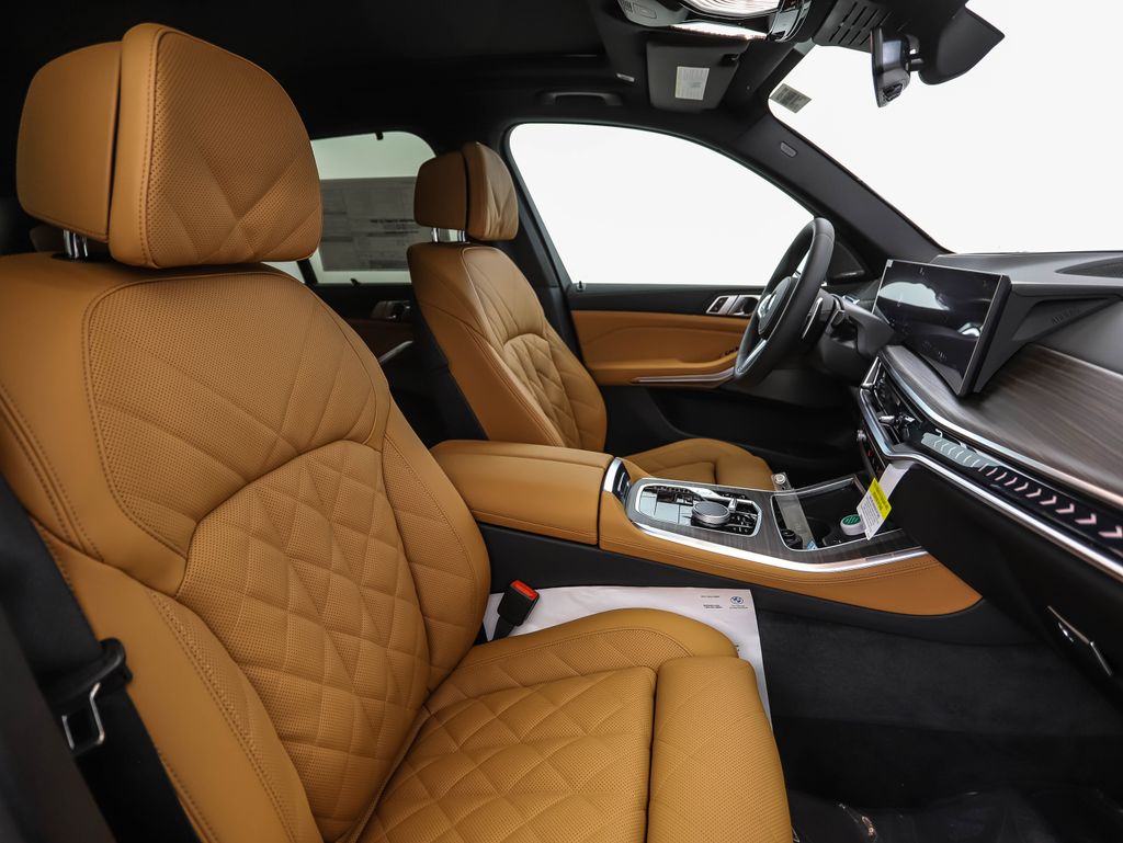 Thumbnail: 2026 BMW X5 - 31
