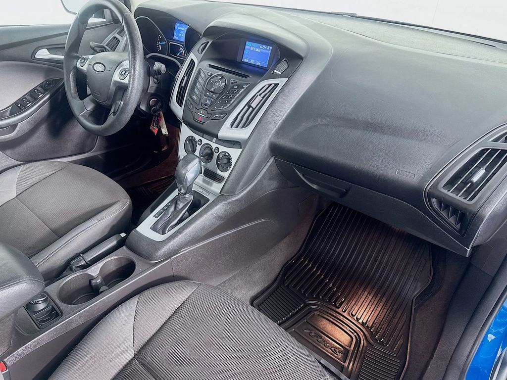 Used Car 2014 Ford Focus  Se For Sale Under $10,000 In Austin, Texas