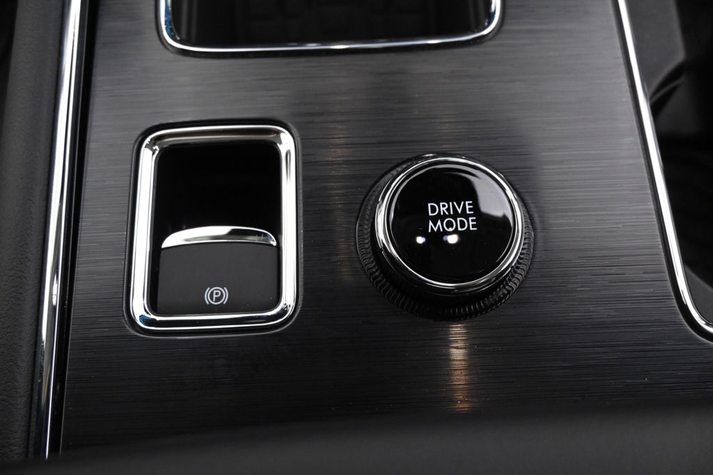 New 2026 White Lincoln Reserve image 34