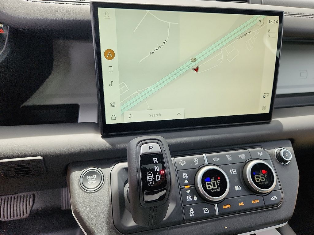 2025 Land Rover Defender 110 8