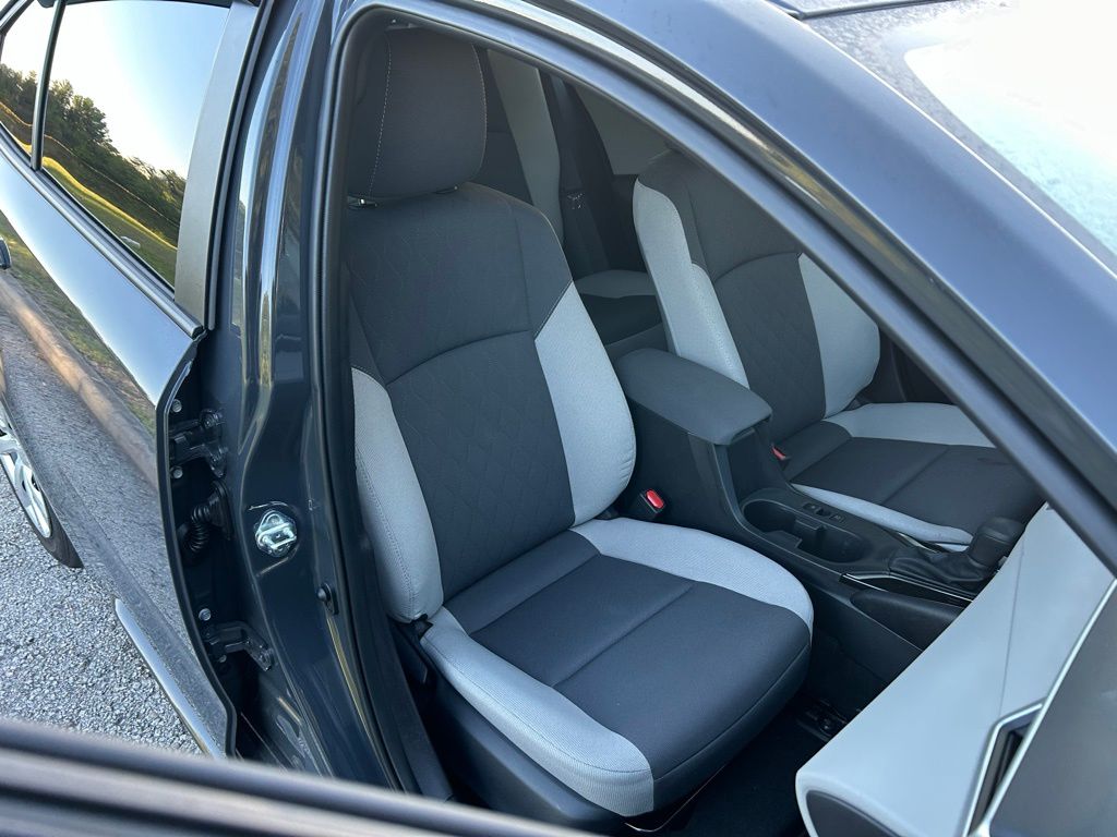 Thumbnail: 2025 Toyota Corolla - 16