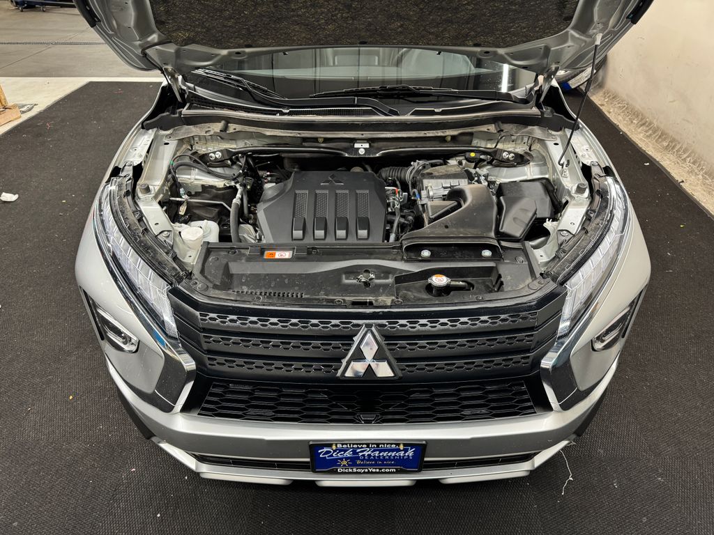 2025 Mitsubishi Eclipse Cross SE