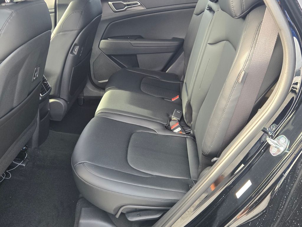 2027 Kia Sportage - $32,755