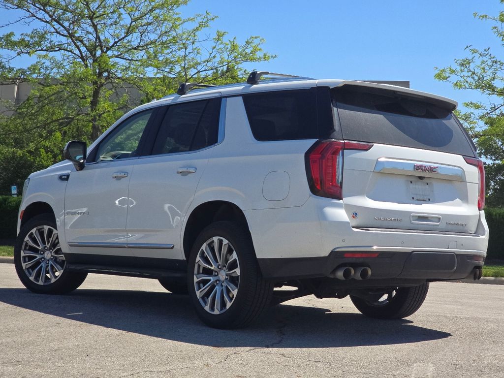 Used 2022 White GMC Denali image 14