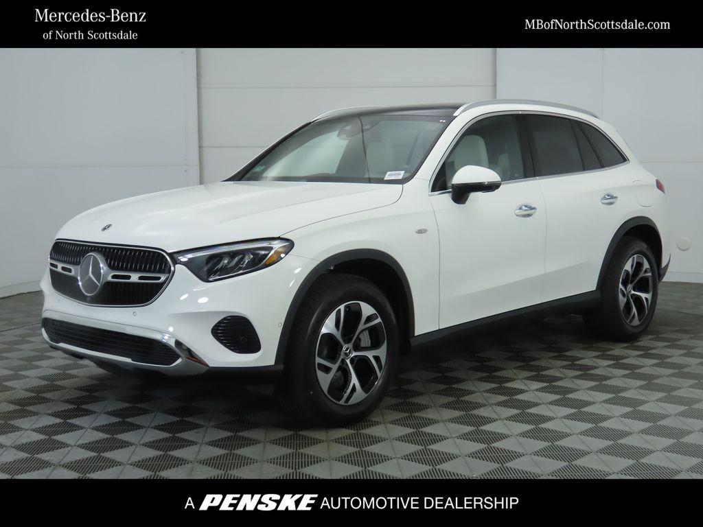 Thumbnail: 2025 Mercedes-Benz GLC - 1