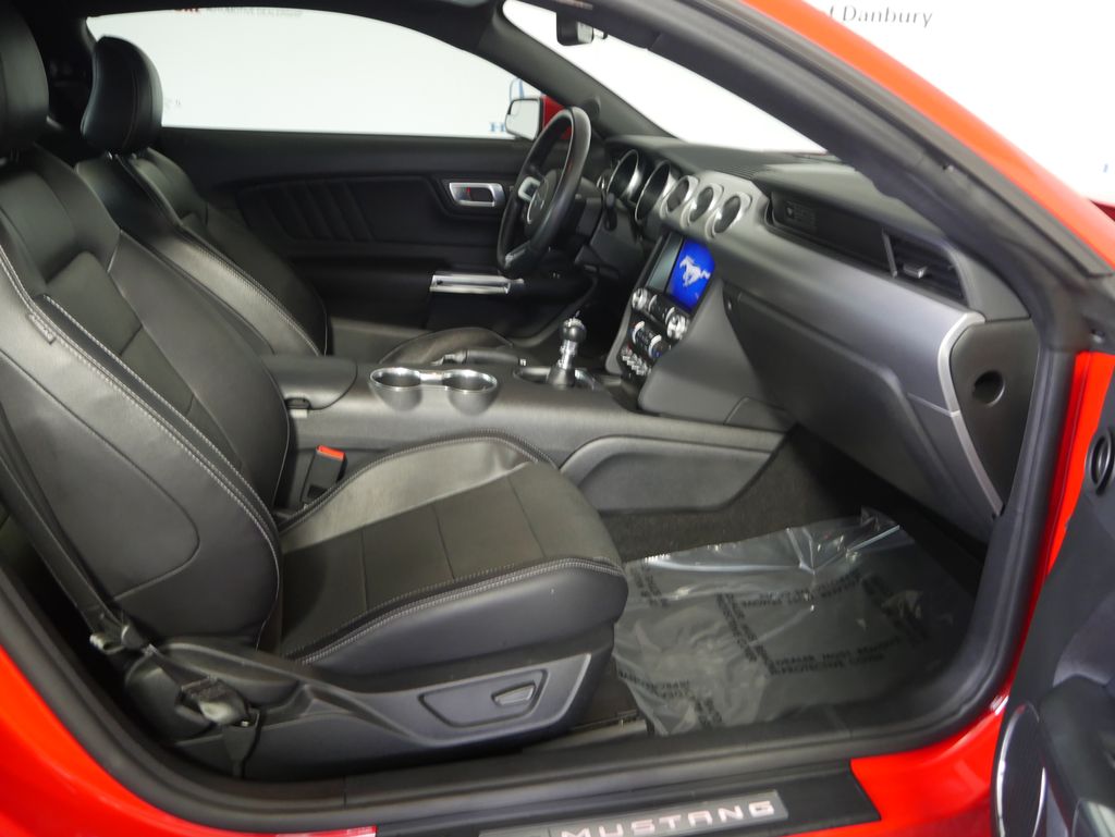 Thumbnail: 2020 Ford Mustang - 6