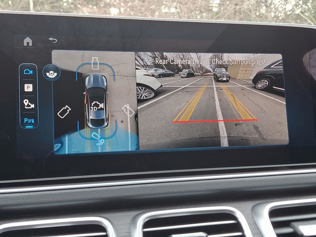 Thumbnail: 2026 Mercedes-Benz GLE - 14