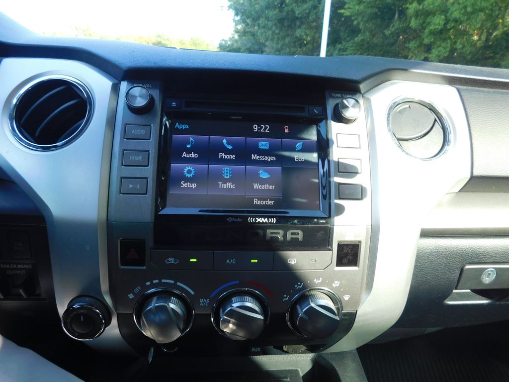 Thumbnail: 2019 Toyota Tundra - 9