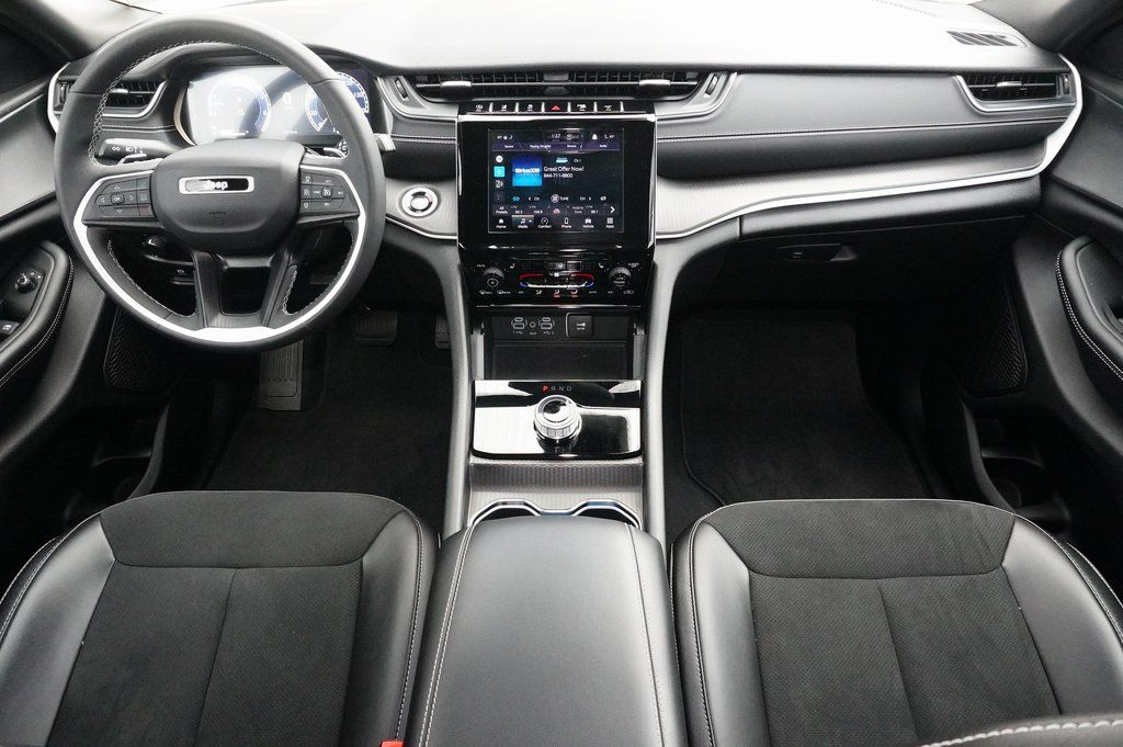 Used Car 2024 Jeep Grand Cherokee  Altitude For Sale Under $30,000 In Weatherford, Texas