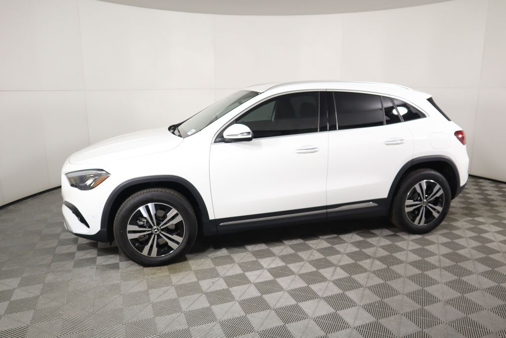 2025 Mercedes-Benz GLA 250 8