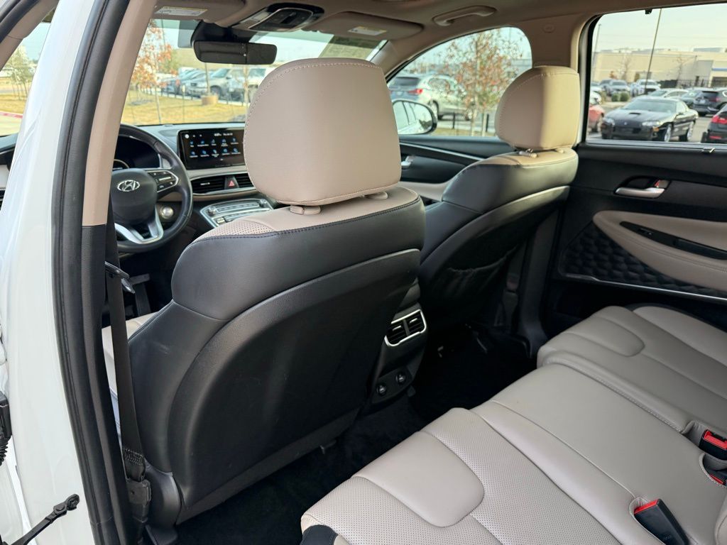 Thumbnail: 2023 Hyundai Santa Fe - 22