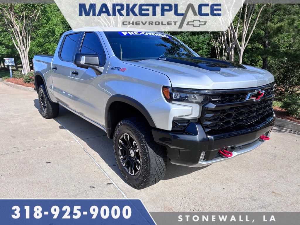 Silver Ice Metallic 2022 Chevrolet Silverado 1500 Pickup Truck Four-Wheel Drive Automatic