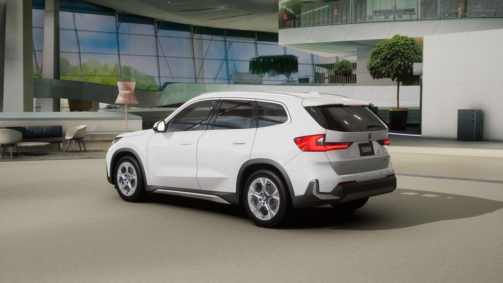 2025 BMW X1 xDrive28i 27